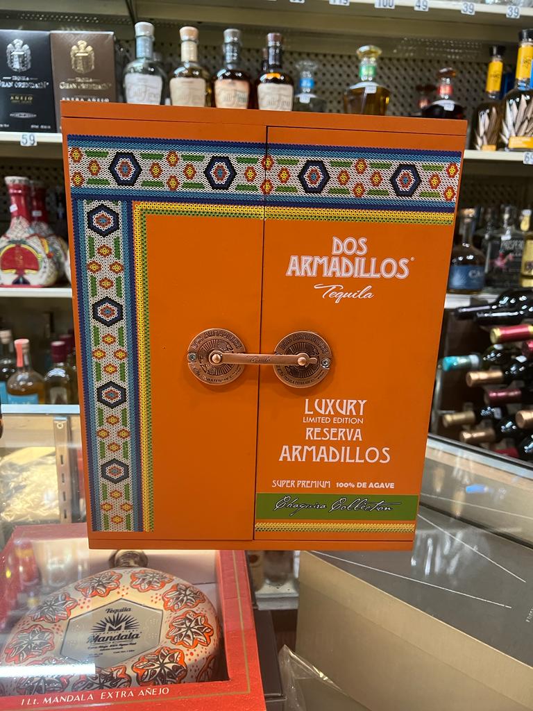 Dos Armadillos Tequila Extra Añejo Reserva Chaquira Luxury Edition 750ml - San Francisco Tequila Shop